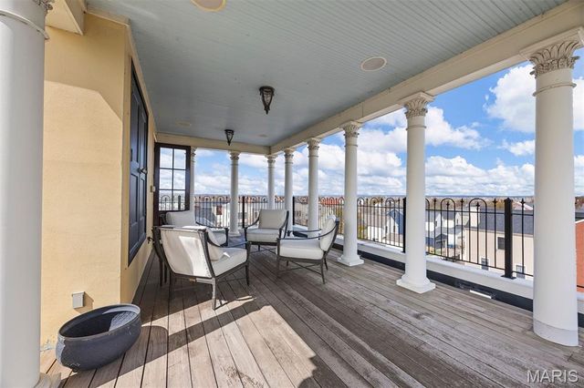 3520 Galt House Drive, St Charles, MO 63301