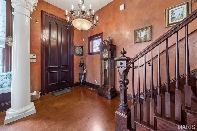 3520 Galt House Drive, St Charles, MO 63301