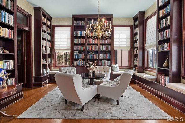 3520 Galt House Drive, St Charles, MO 63301