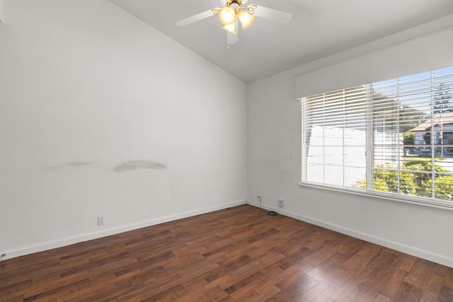 119 Darrington Dr, Folsom, CA 95630