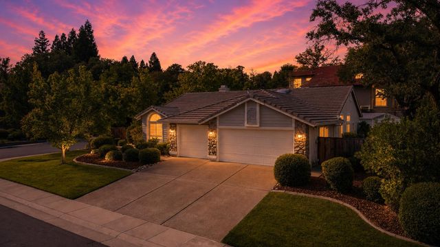 119 Darrington Dr, Folsom, CA 95630