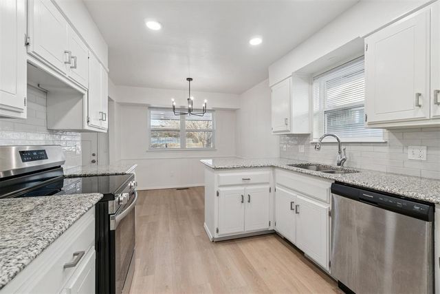 1033 Mabel C Fry Boulevard, Yukon, OK 73099