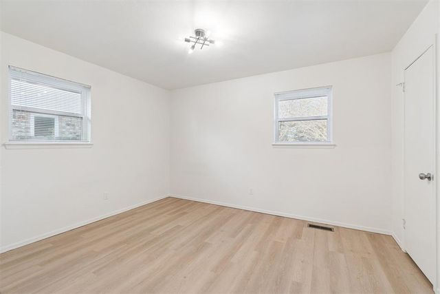 1033 Mabel C Fry Boulevard, Yukon, OK 73099