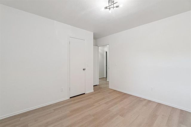 1033 Mabel C Fry Boulevard, Yukon, OK 73099