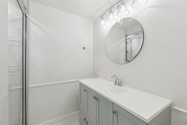 1033 Mabel C Fry Boulevard, Yukon, OK 73099