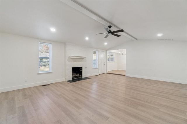 1033 Mabel C Fry Boulevard, Yukon, OK 73099