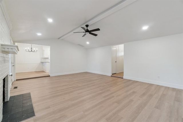 1033 Mabel C Fry Boulevard, Yukon, OK 73099