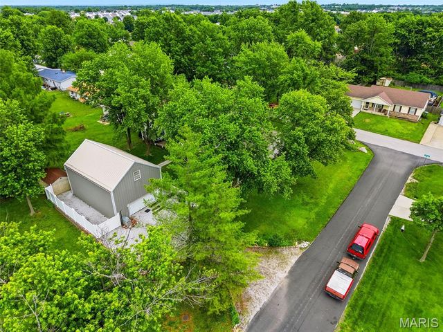 11 S Meadow Drive, O'fallon, MO 63366