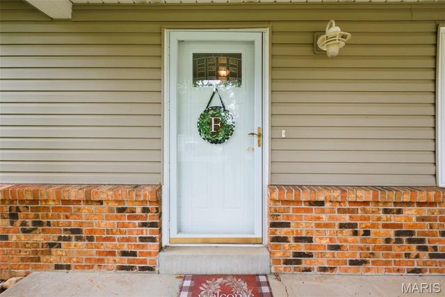 11 S Meadow Drive, O'fallon, MO 63366