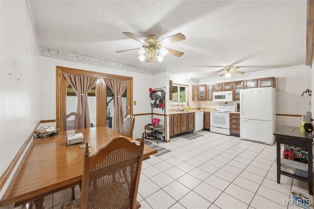 11 S Meadow Drive, O'fallon, MO 63366