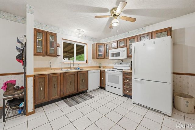 11 S Meadow Drive, O'fallon, MO 63366