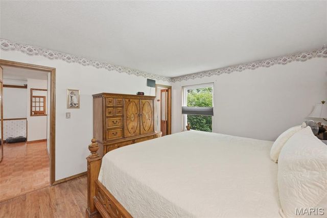 11 S Meadow Drive, O'fallon, MO 63366
