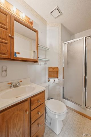 11 S Meadow Drive, O'fallon, MO 63366