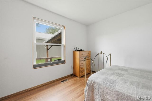 11 S Meadow Drive, O'fallon, MO 63366