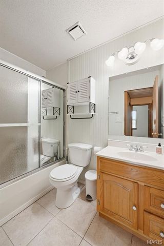 11 S Meadow Drive, O'fallon, MO 63366