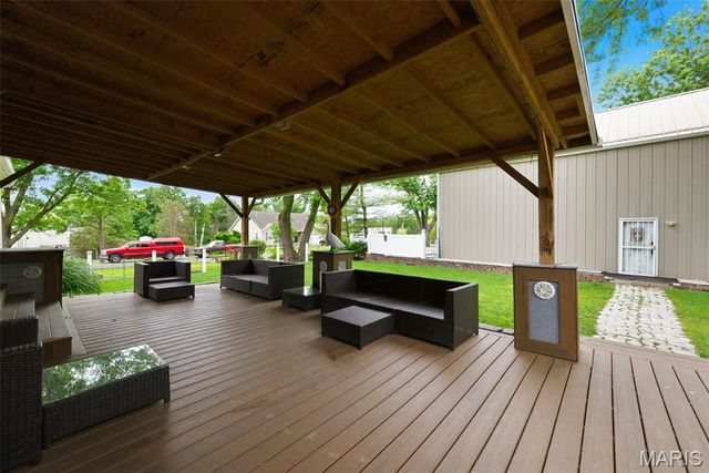 11 S Meadow Drive, O'fallon, MO 63366