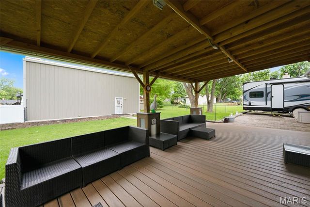 11 S Meadow Drive, O'fallon, MO 63366