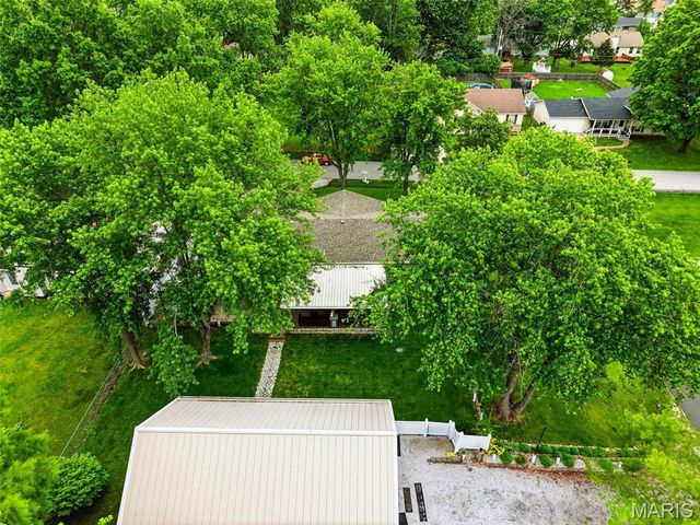 11 S Meadow Drive, O'fallon, MO 63366
