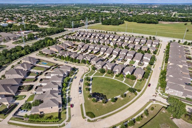 313 Kennewick Drive, Garland, TX 75044