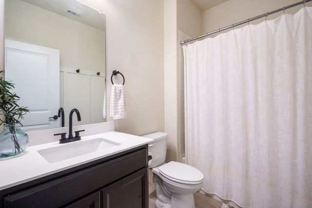 313 Kennewick Drive, Garland, TX 75044