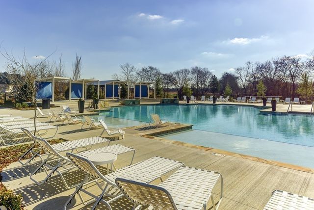 151 Salton Lane, Spring Hill, TN 37174