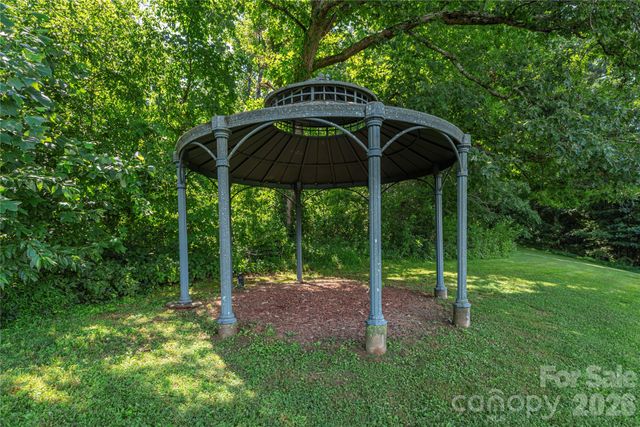 34 Joy Hughes Lane, Leicester, NC 28748