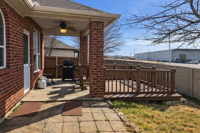 5701 Ozark Drive, Fort Worth, TX 76131