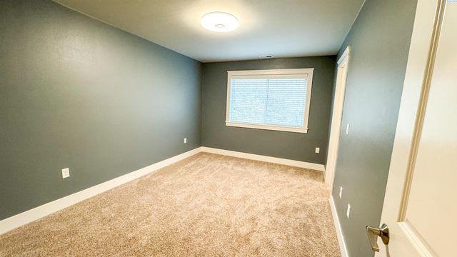 860 SW Dominic Ct, Pullman, WA 99163