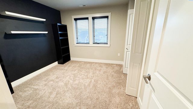 860 SW Dominic Ct, Pullman, WA 99163