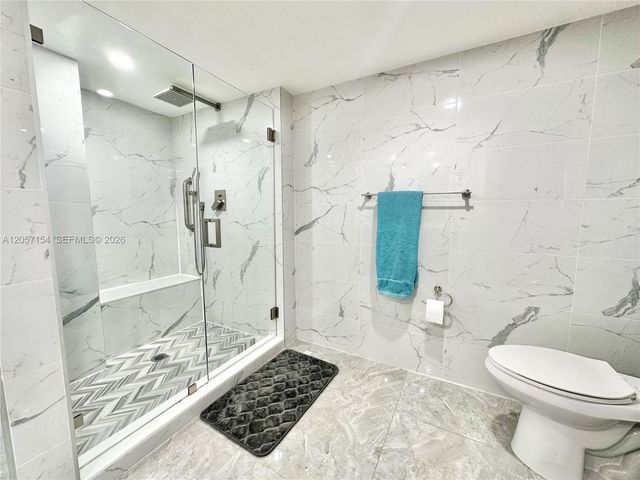 1717 N Bayshore Dr A-1534, Miami, FL 33132