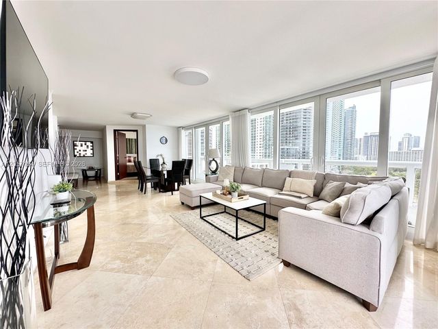 1717 N Bayshore Dr A-1534, Miami, FL 33132