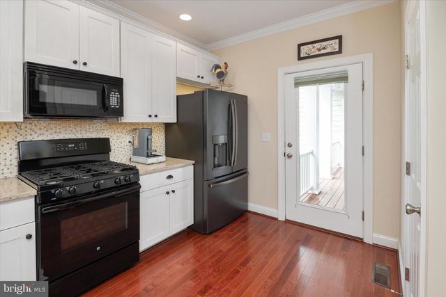 8050 EASTON VILLAGE DR, Easton, MD 21601