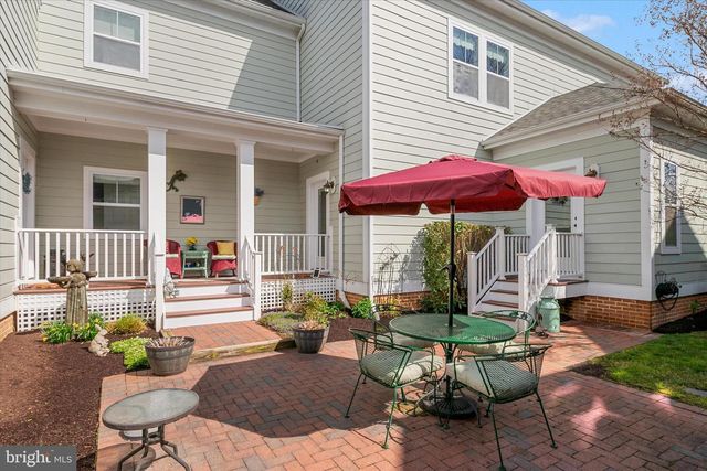 8050 EASTON VILLAGE DR, Easton, MD 21601