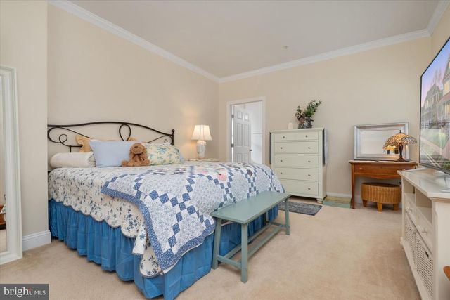 8050 EASTON VILLAGE DR, Easton, MD 21601