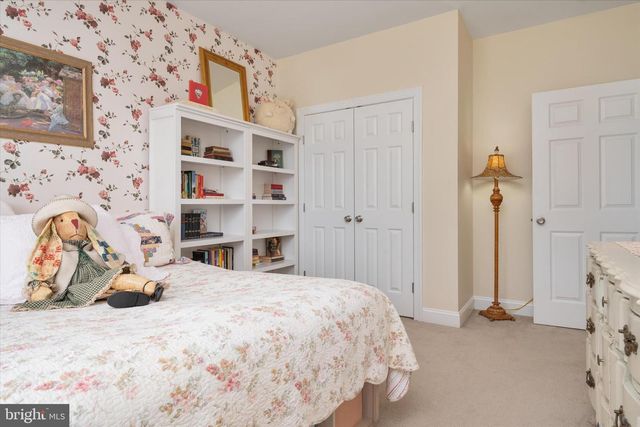 8050 EASTON VILLAGE DR, Easton, MD 21601