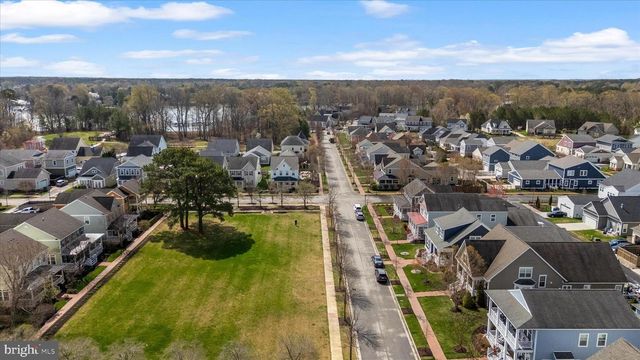 8050 EASTON VILLAGE DR, Easton, MD 21601