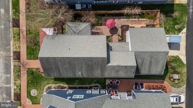 8050 EASTON VILLAGE DR, Easton, MD 21601