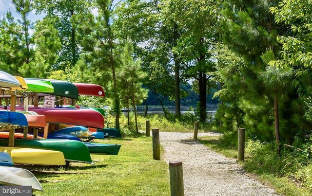 8050 EASTON VILLAGE DR, Easton, MD 21601