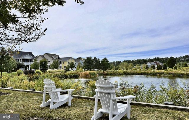 8050 EASTON VILLAGE DR, Easton, MD 21601