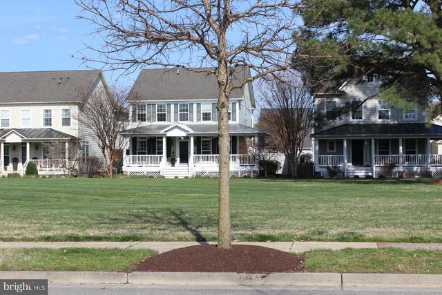 8050 EASTON VILLAGE DR, Easton, MD 21601
