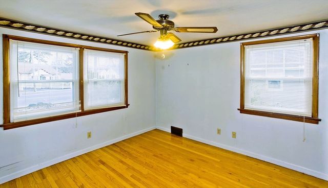 185 East St, Springfield, MA 01104