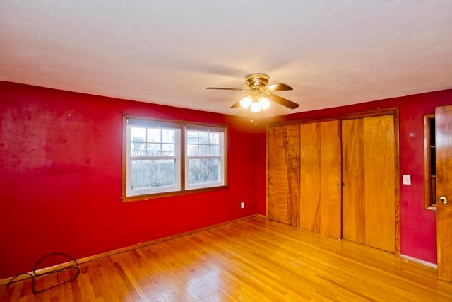 185 East St, Springfield, MA 01104