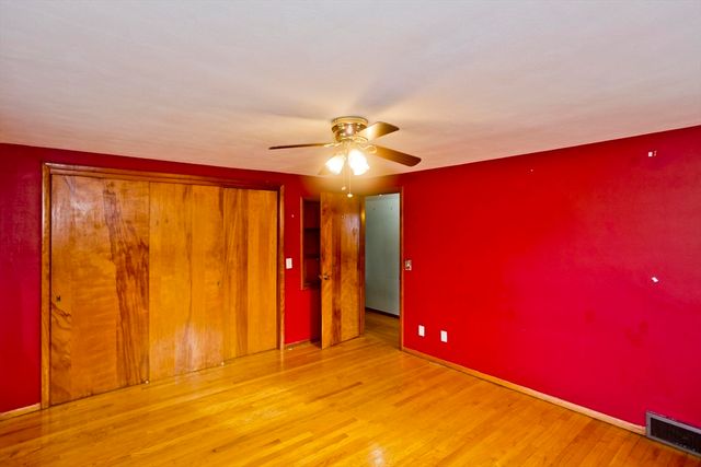 185 East St, Springfield, MA 01104