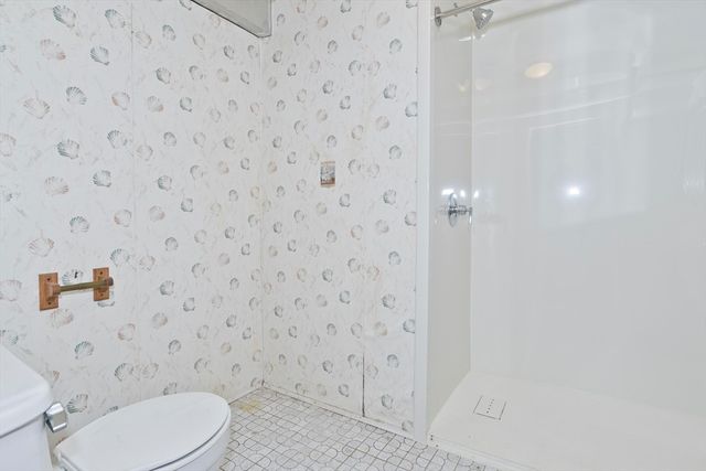 185 East St, Springfield, MA 01104