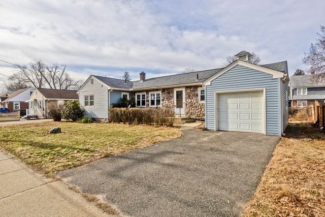 185 East St, Springfield, MA 01104
