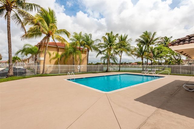 17757 SW 141st Court, Miami, FL 33177