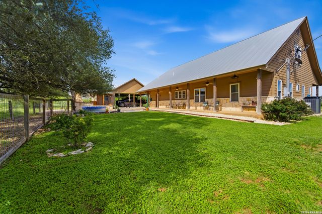 250 County Road 241, Hondo, TX 78861