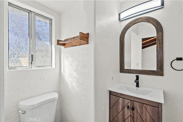 29506 Cromwell Avenue, Castaic, CA 91384