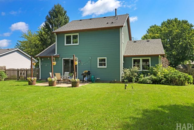 1109 Hollywood Boulevard, Mchenry, IL 60050