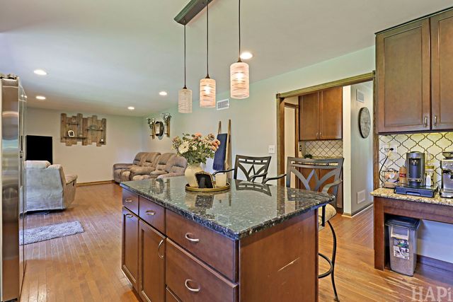 1109 Hollywood Boulevard, Mchenry, IL 60050